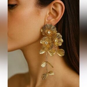 NEW Luxury Long Statement Metal Flowers  Gold Dangle Earrings Jewelry